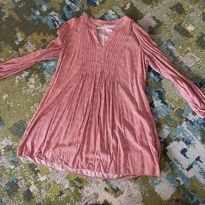 Old Navy Pink Pintuck V-Neck Long Sleeve Tunic